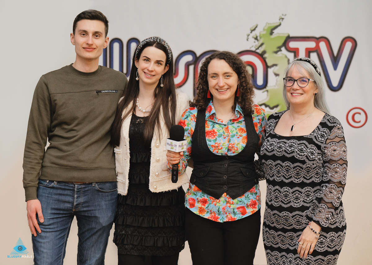 images/first-bday/048.jpg#joomlaImage://local-images/first-bday/048.jpg?width=1200&height=857