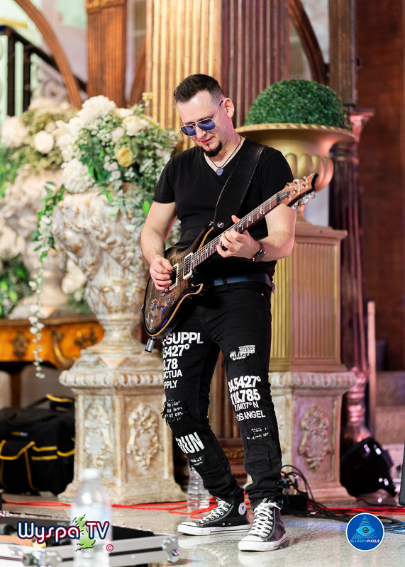 images/gallery/sounds-2023-003/thecharts-45.jpg#joomlaImage://local-images/gallery/sounds-2023-003/thecharts-45.jpg?width=571&height=800