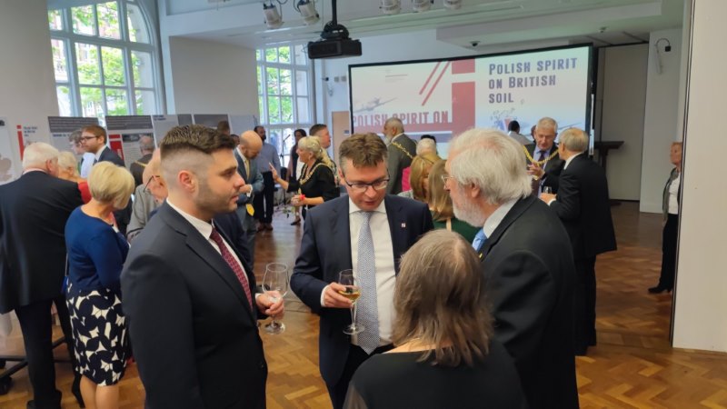 images/polish-spirit/019.jpg#joomlaImage://local-images/polish-spirit/019.jpg?width=800&height=450